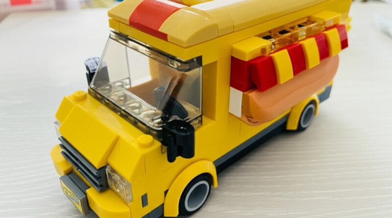 lego hot dog truck